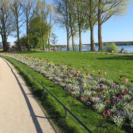Ferienwohnungen Marie Waren  Exterior foto