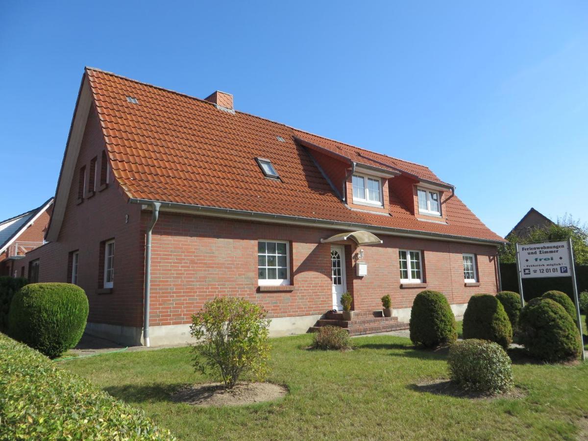 Ferienwohnungen Marie Waren  Exterior foto